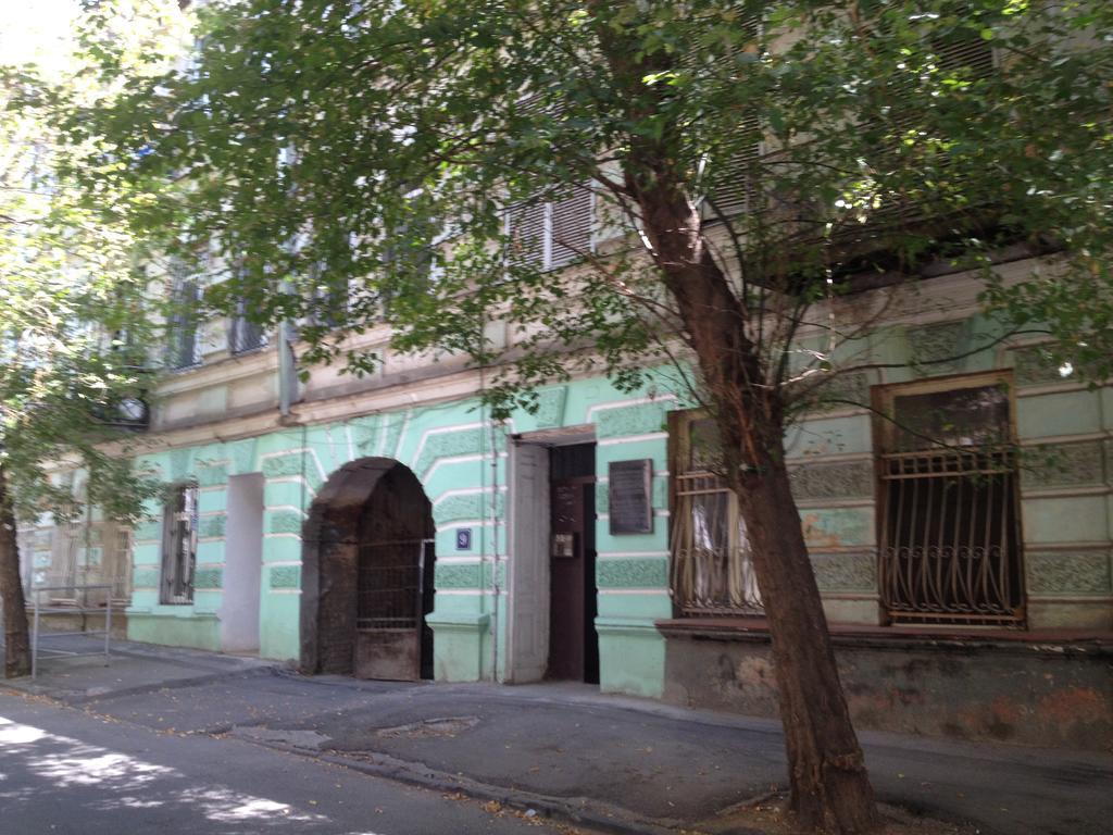 Ferienwohnung Alaroid'S Gt Tbilisi Exterior foto